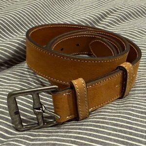 Club Monaco New Without Tags Tan Suede 100% Leather Women’s Belt Medium